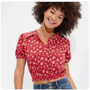 American Eagle cropped blouse